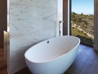 Minthis в Пафосе