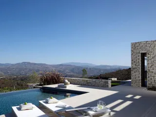 Minthis в Пафосе