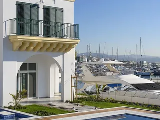 Limassol Marina в городе Лимассоле