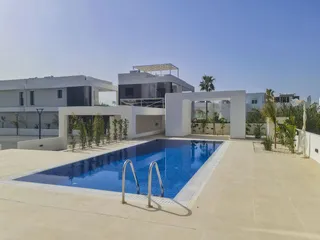 NISSI в Айя-Напе