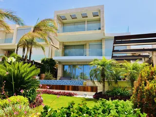 ADONIS BEACH VILLAS в Хлораке