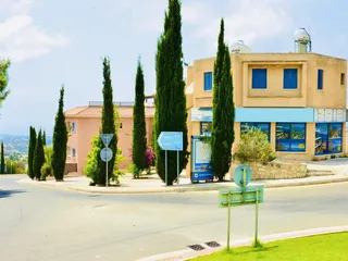 TALA VILLAGE CORNER в Тале