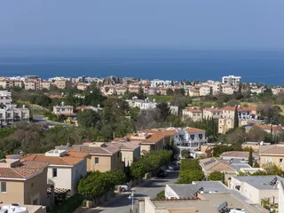 VENUS GARDENS в Хлораке