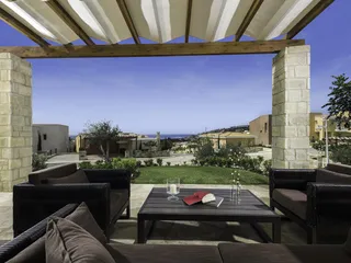 VENUS GARDENS в Хлораке