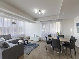 VALLEY в Пафосе