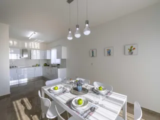 VALLEY в Пафосе