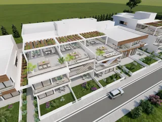 Plus 57 в Ливадии