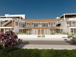 Plus 57 в Ливадии