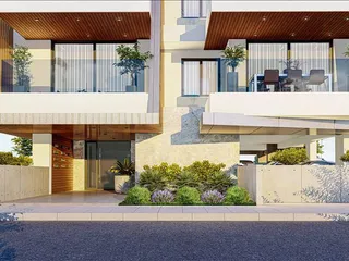 Plus 38 в городе Ларнаке