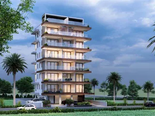 PLUS 49 в городе Ларнаке