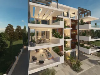 PLUS 33 в Юниверсале