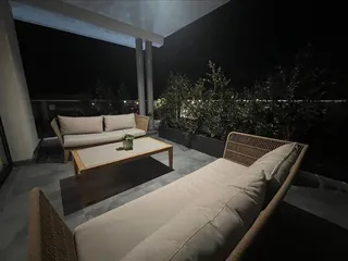 Axlh в городе Лимассоле