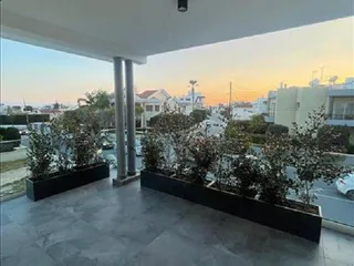 Axlh в городе Лимассоле