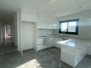 Axlh в городе Лимассоле