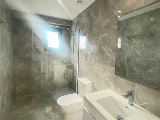 Axlh в городе Лимассоле