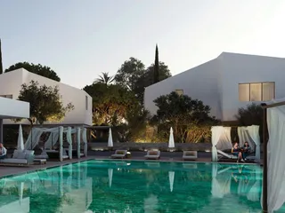 Synergy в Ороклини