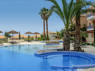 Aphrodite Springs в Героскипу