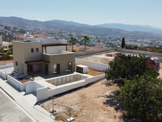 Riza Heights в Пейе