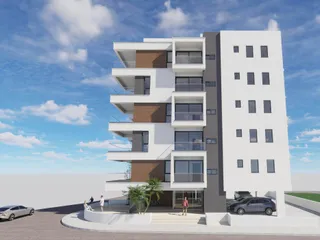 Plus 74 в городе Ларнаке