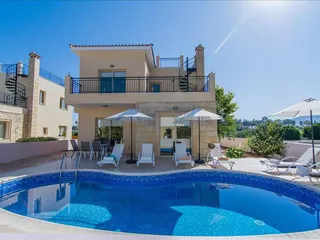 Greenvalley Villa в Полисе