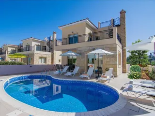 Greenvalley Villa в Полисе