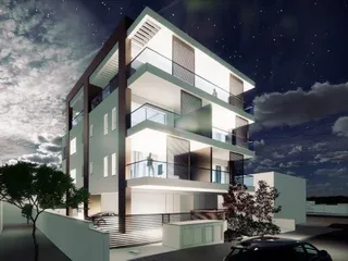 Crown в Агиос Афанасиосе