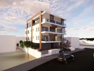 Crown в Агиос Афанасиосе