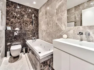 Seaford House в Гермасойе