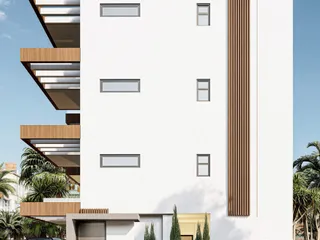 Pinatas 6 в Ипсонасе