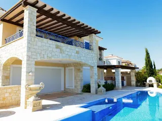 Latchi Beach Villas в Латхи