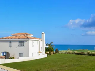 Latchi Beach Villas в Латхи