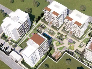 The Courtyard в Строволосе