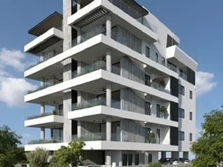 Gin Anthony в Меса Гитонии