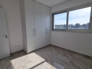 Joni Villas в Гробнице Королей