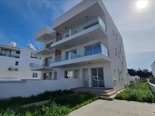 Joni Villas в Гробнице Королей