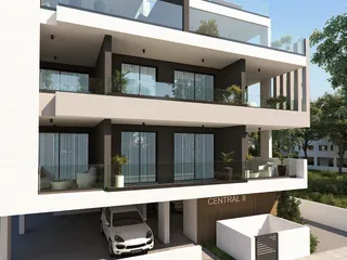 The Central 2 в городе Ларнаке