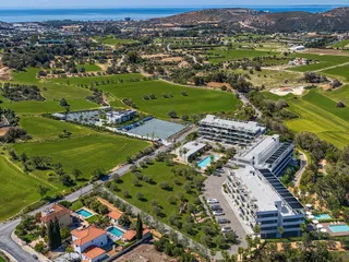 Olia Club Complex в Мони