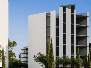 Almare в Като Полемидии