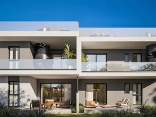 Zaya в Юниверсале