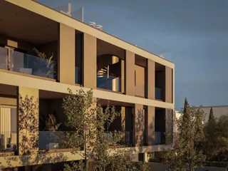 Zaya в Юниверсале