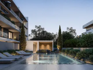 Lennox в Агиос Афанасиосе