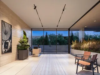 The Collection в городе Лимассоле