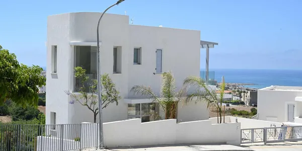 BELVEDERE VILLAS в Хлораке