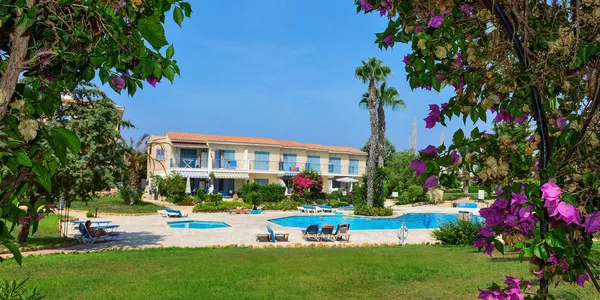 PARADISE GARDENS в Като Пафос