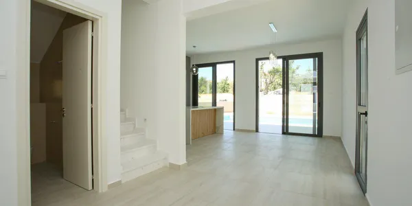 MESOYI RESIDENCES 8 в Пафосе
