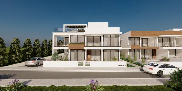 Plus 57 в Ливадии