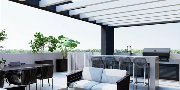 Plus 63 в Агиос Афанасиосе