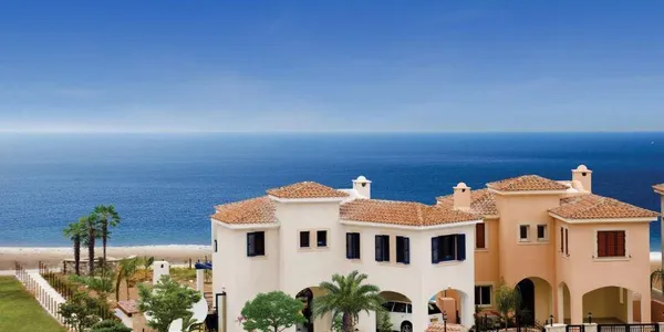 Latchi Beach Villas в Латхи