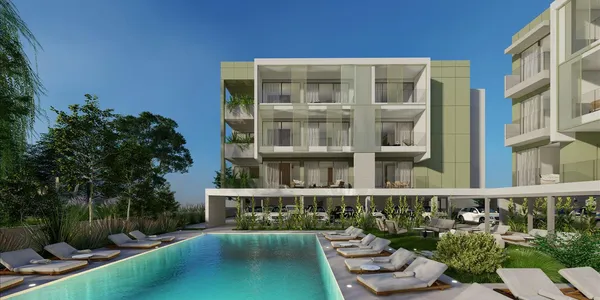 Seasons в Юниверсале