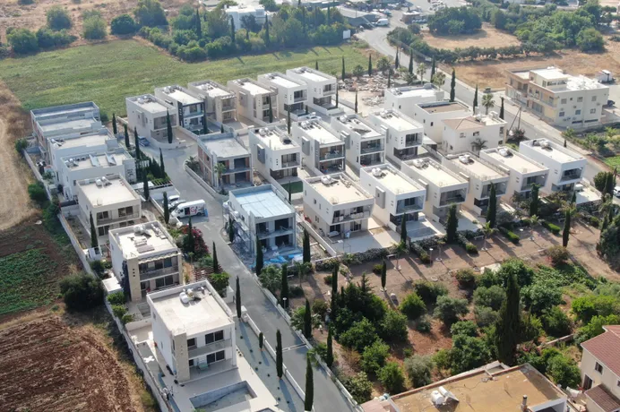 FAIRVIEW GARDEN VILLAS в Хлораке